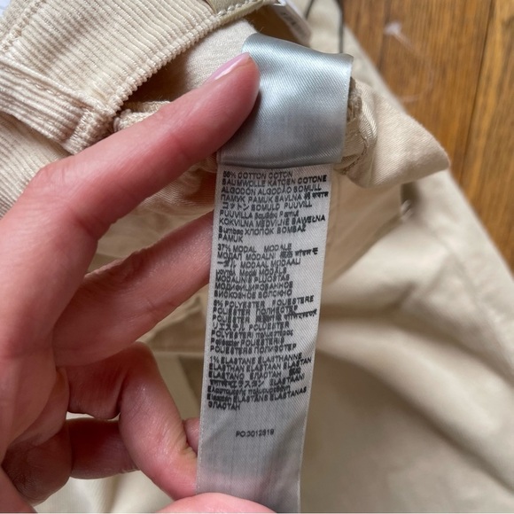 7 For All Mankind Ultra High Rise Skinny Boot Corduroy Pants Cream Size 34 NWT - Picture 8 of 8